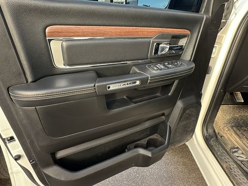 Used 2018 RAM 3500 Laramie image 14