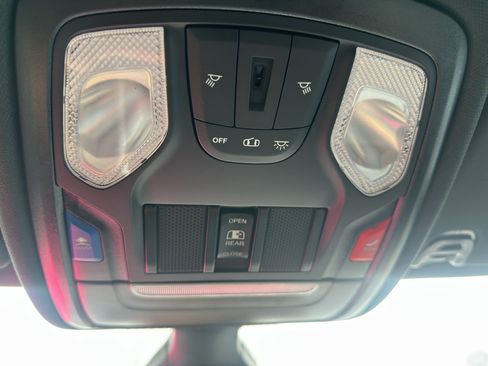 Used 2024 RAM 1500 Big Horn AWD/4WD image 27