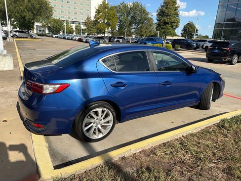 Used 2017 Acura ILX FWD image 5