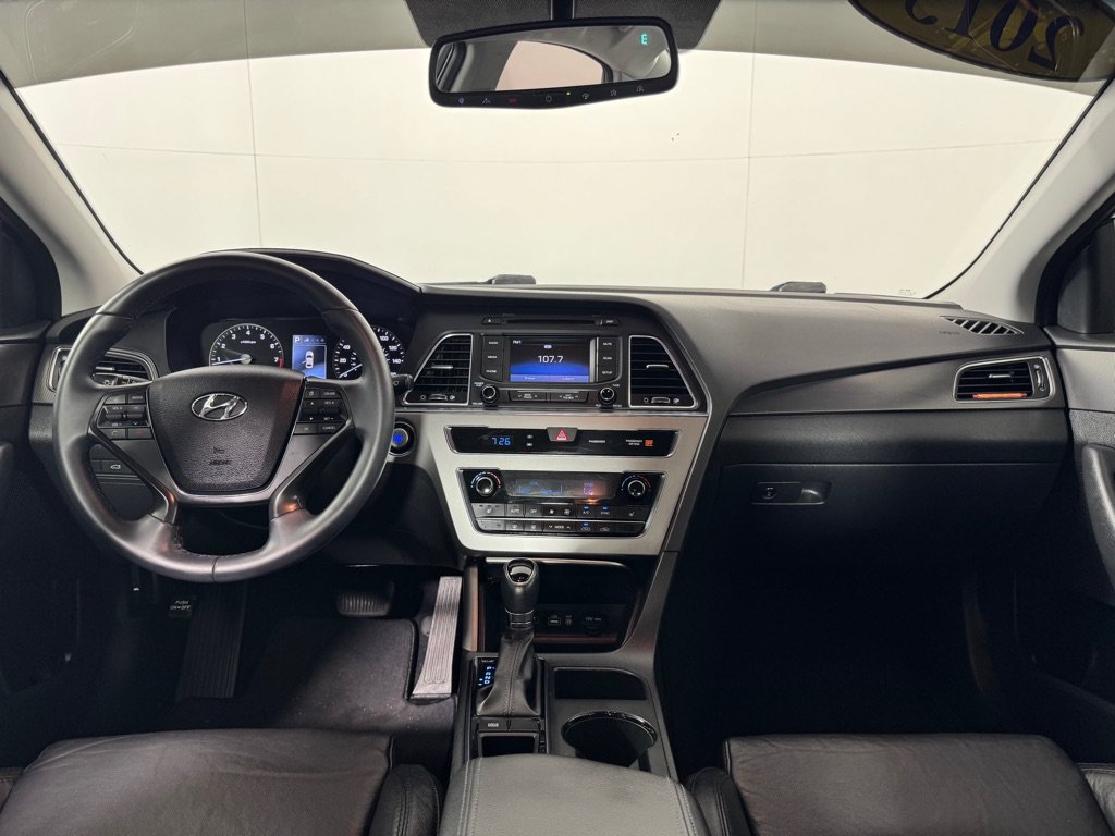 Used 2015 Hyundai Sonata Sport w/ Option Group 03 FWD image 22