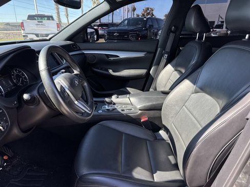Used 2021 INFINITI QX50 Luxe w/ Appearance Package image 18