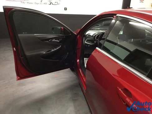 Used 2021 Chevrolet Malibu RS FWD image 20
