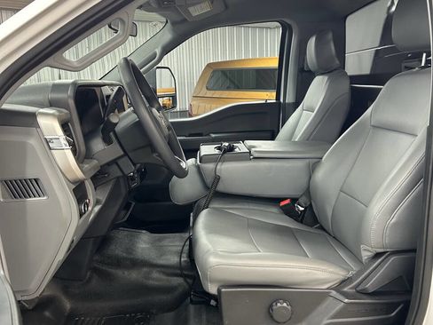 Used 2023 Ford F350 XL w/ Snow Plow Prep Package image 42