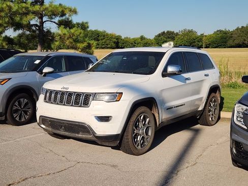 Used 2022 Jeep Grand Cherokee Limited w/ Tech Group AWD/4WD image 1