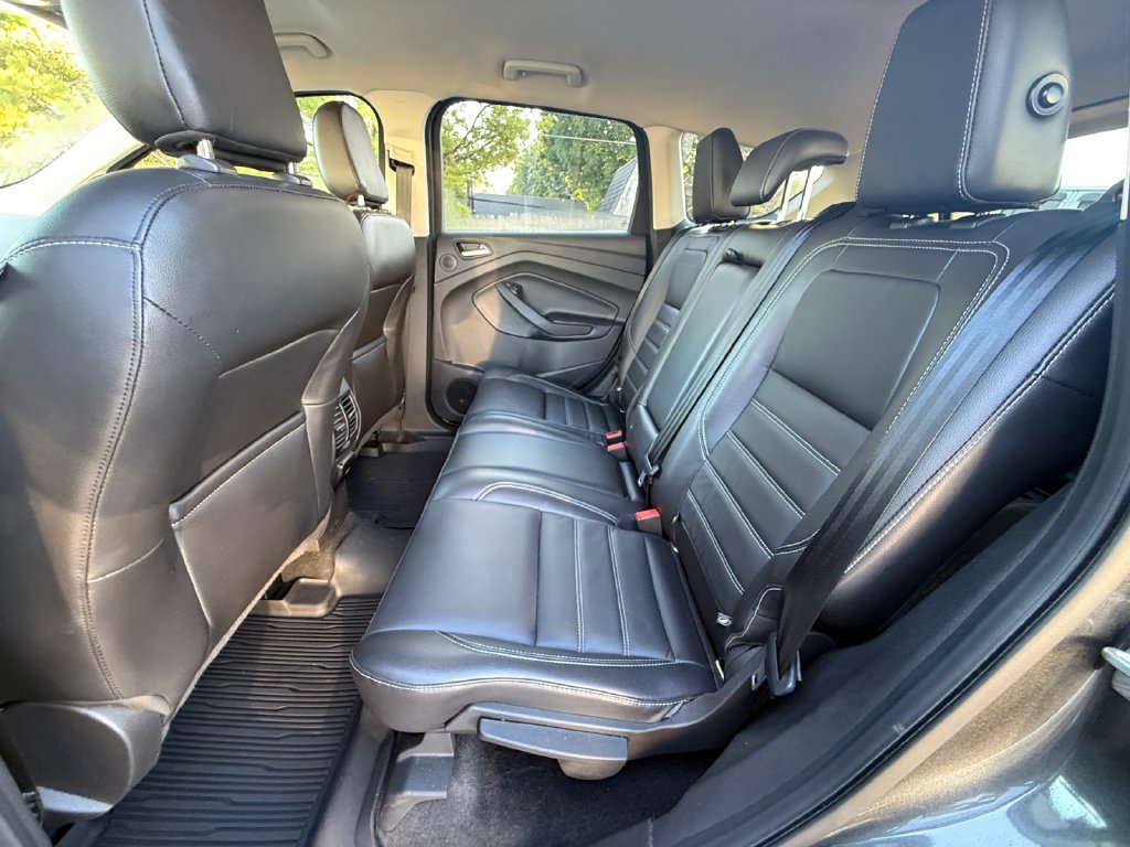 Used 2018 Ford Escape Titanium FWD image 21