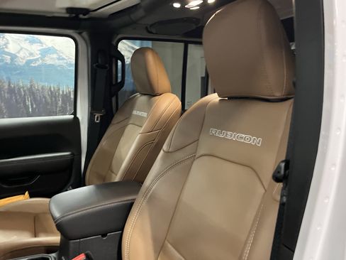 Used 2021 Jeep Gladiator Rubicon image 22