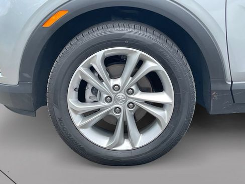 Certified 2023 Buick Encore GX Preferred w/ Cold Weather Comfort Package AWD/4WD image 9