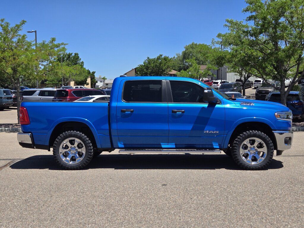 Used 2025 RAM 1500 Big Horn AWD/4WD image 2