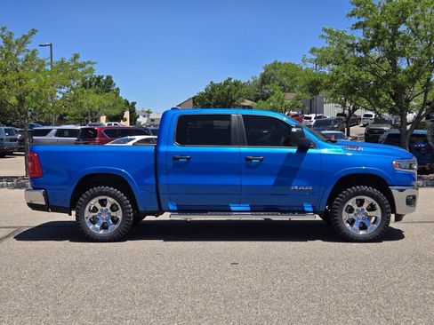 Used 2025 RAM 1500 Big Horn AWD/4WD image 2
