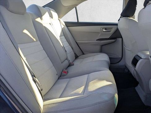 Used 2017 Toyota Camry LE image 19