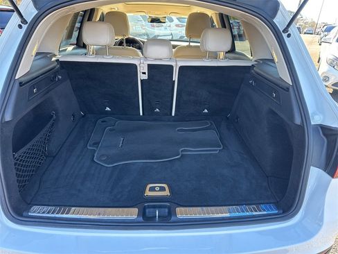 Used 2022 Mercedes-Benz GLC 300 w/ Premium Package Lite image 18