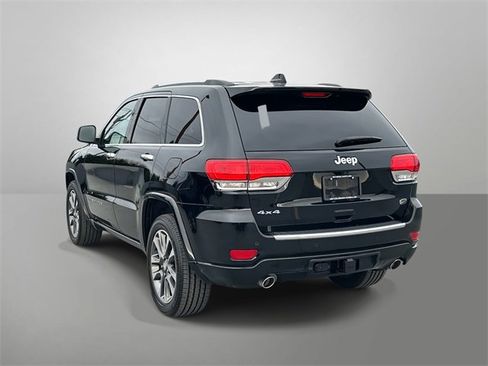 Used 2018 Jeep Grand Cherokee Overland image 27