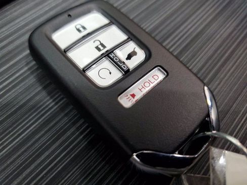 Certified 2022 Honda Pilot Special Edition image 32