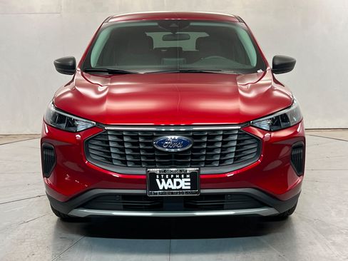 Used 2023 Ford Escape Active FWD image 9