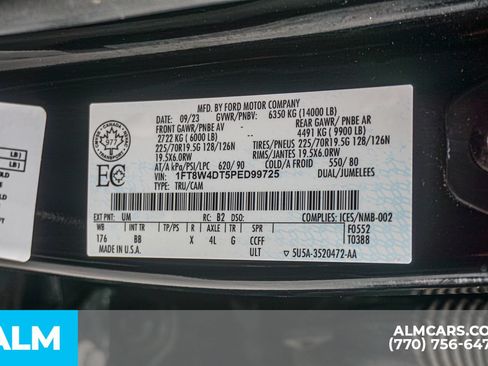Used 2023 Ford F450 Platinum w/ FX4 Off-Road Package AWD/4WD image 61
