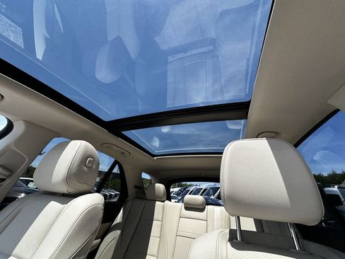 Certified 2022 Mercedes-Benz GLE 350 4MATIC image 34