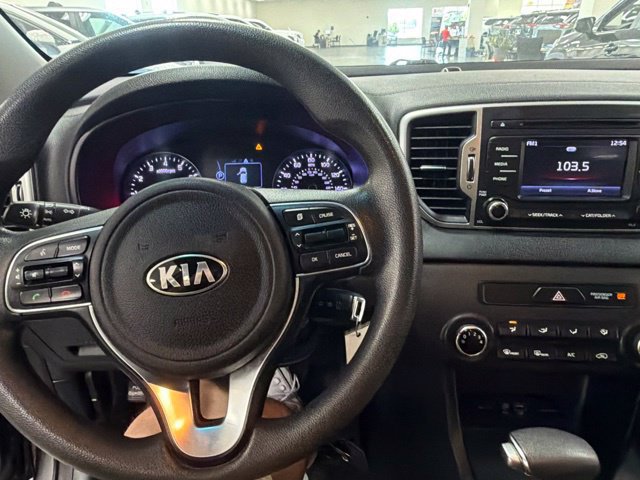 Used 2018 Kia Sportage LX FWD image 17