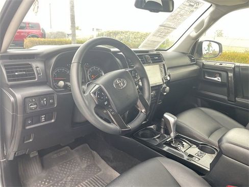 Used 2021 Toyota 4Runner TRD Off-Road Premium image 10
