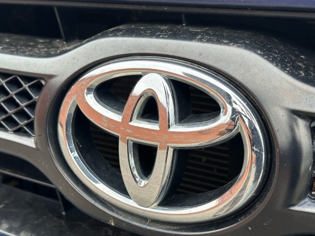 Used 2015 Toyota Tacoma 4x4 Double Cab image 11
