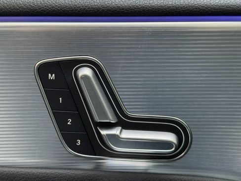 Used 2022 Mercedes-Benz A 220 image 17