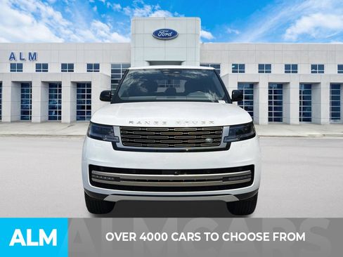 Used 2024 Land Rover Range Rover SE AWD/4WD image 2
