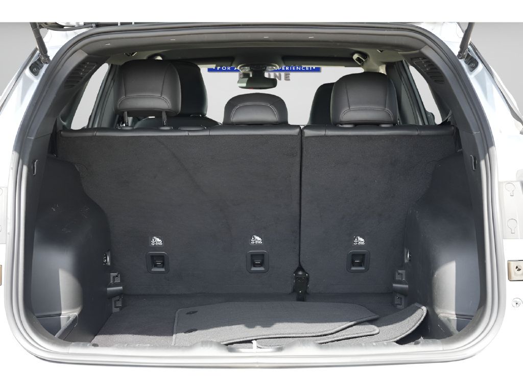 Used 2024 Jeep Compass Limited AWD/4WD image 11