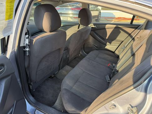 Used 2012 Nissan Altima 2.5 S FWD image 11