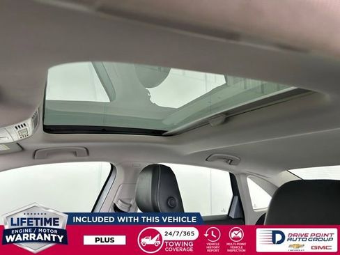 Used 2024 Volkswagen Jetta SE image 20