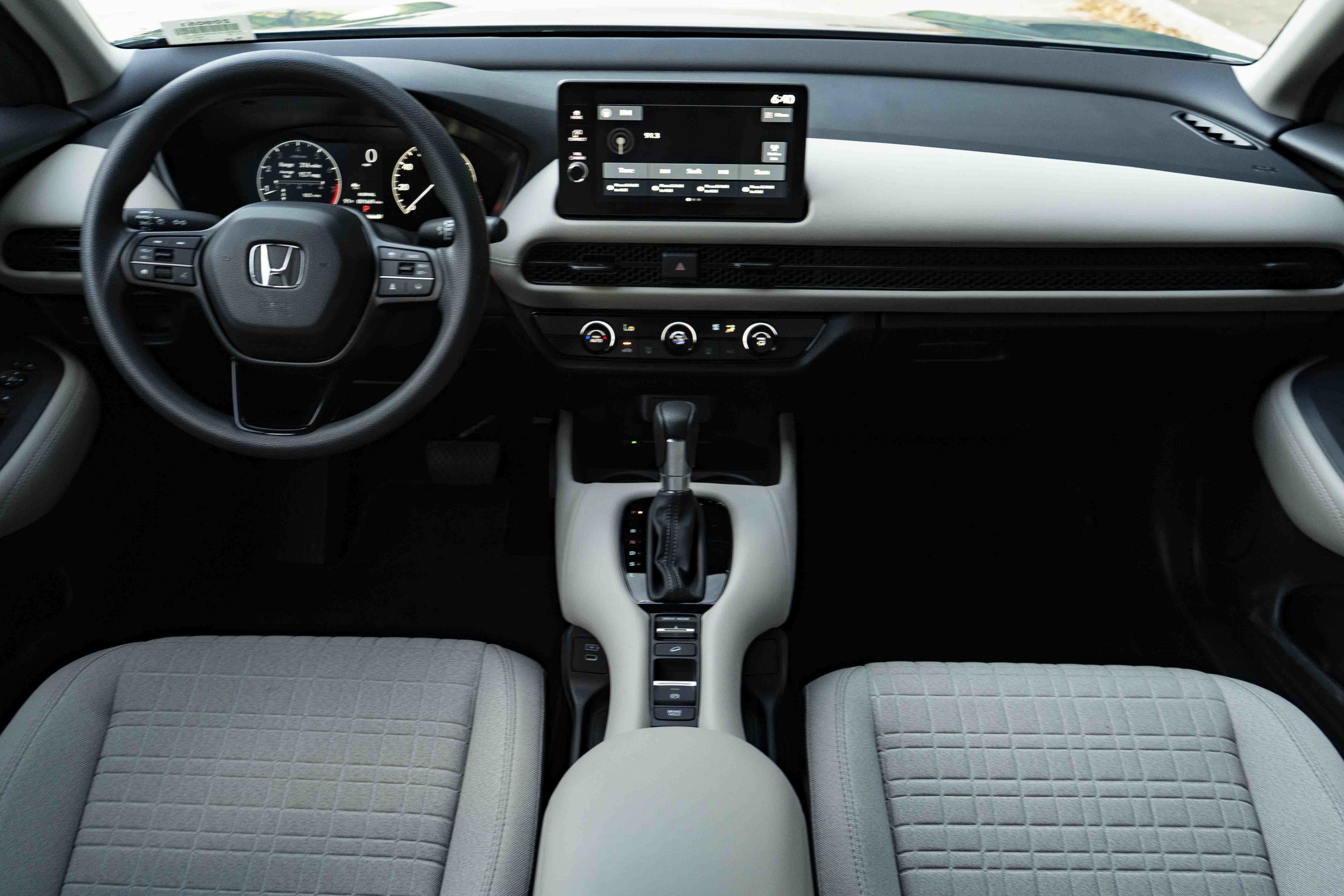 Used 2027 Honda HR-V LX image 26