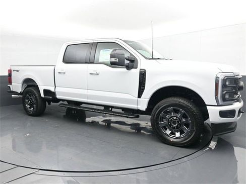Used 2024 Ford F250 Lariat w/ Sport Appearance Package image 3