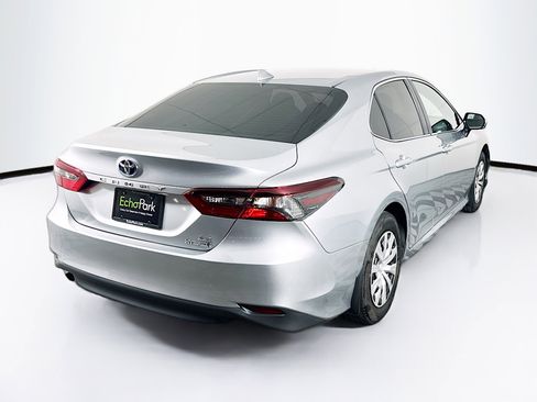 Used 2023 Toyota Camry LE image 9