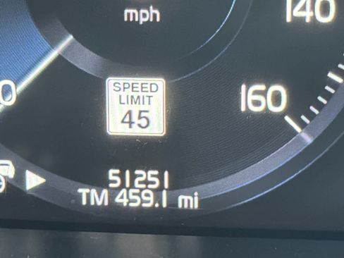Used 2021 Volvo XC60 T5 Inscription w/ Advanced Package FWD image 36