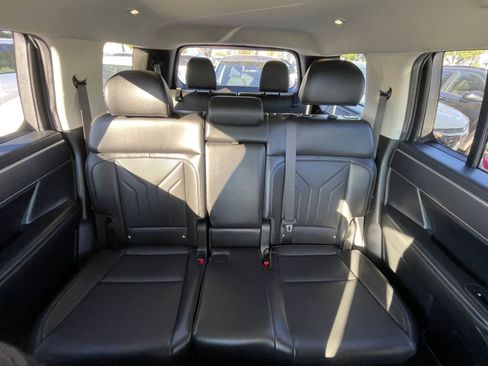 Used 2025 Hyundai Santa Fe SEL image 38