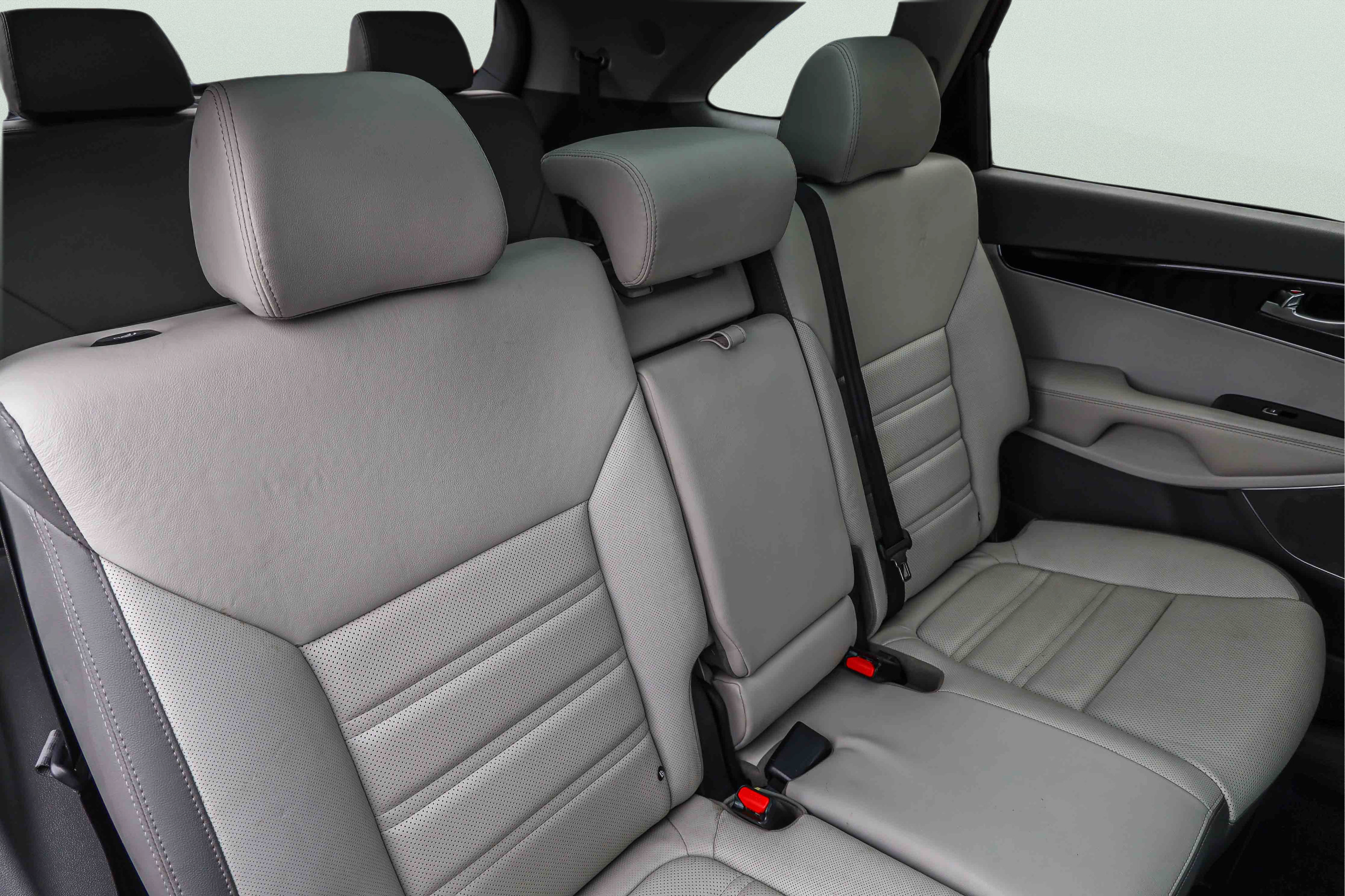 Used 2020 Kia Sorento SX AWD/4WD image 25