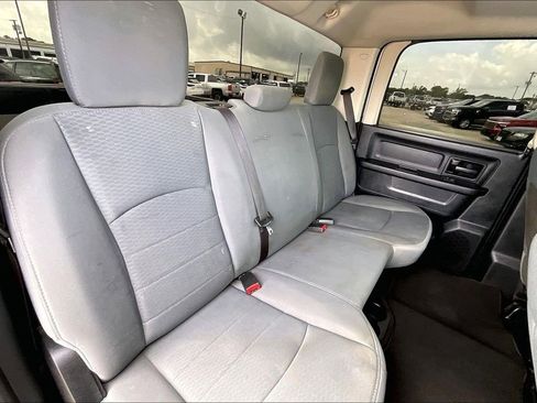 Used 2014 RAM 2500 Tradesman w/ Chrome Appearance Group AWD/4WD image 21