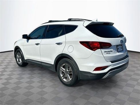 Used 2018 Hyundai Santa Fe Sport image 5