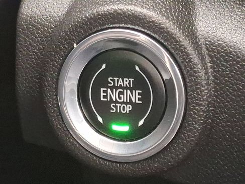 Used 2022 Chevrolet TrailBlazer RS w/ Sun and Liftgate Package image 26