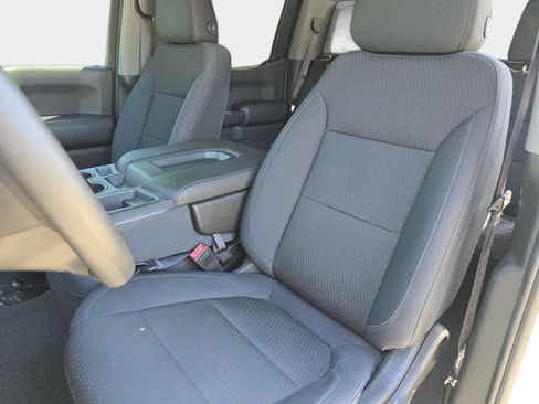 Used 2019 Chevrolet Silverado 1500 Custom w/ Infotainment Package RWD image 17