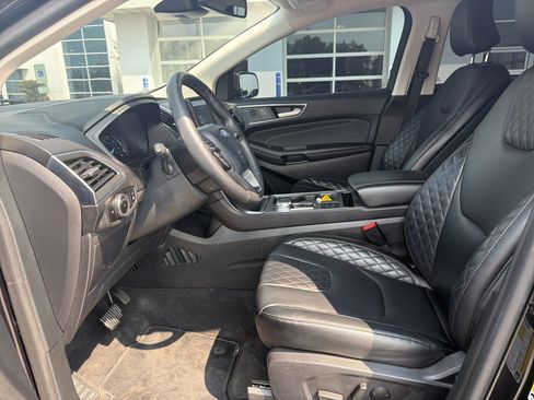 Used 2024 Ford Edge Titanium AWD/4WD image 20