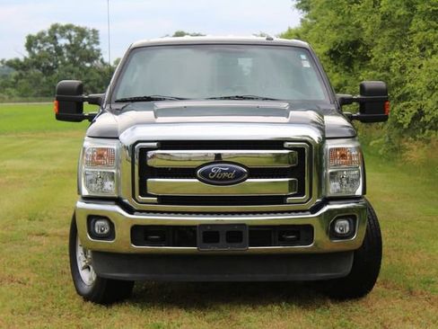 Used 2016 Ford F250 XLT w/ XLT Value Package image 2
