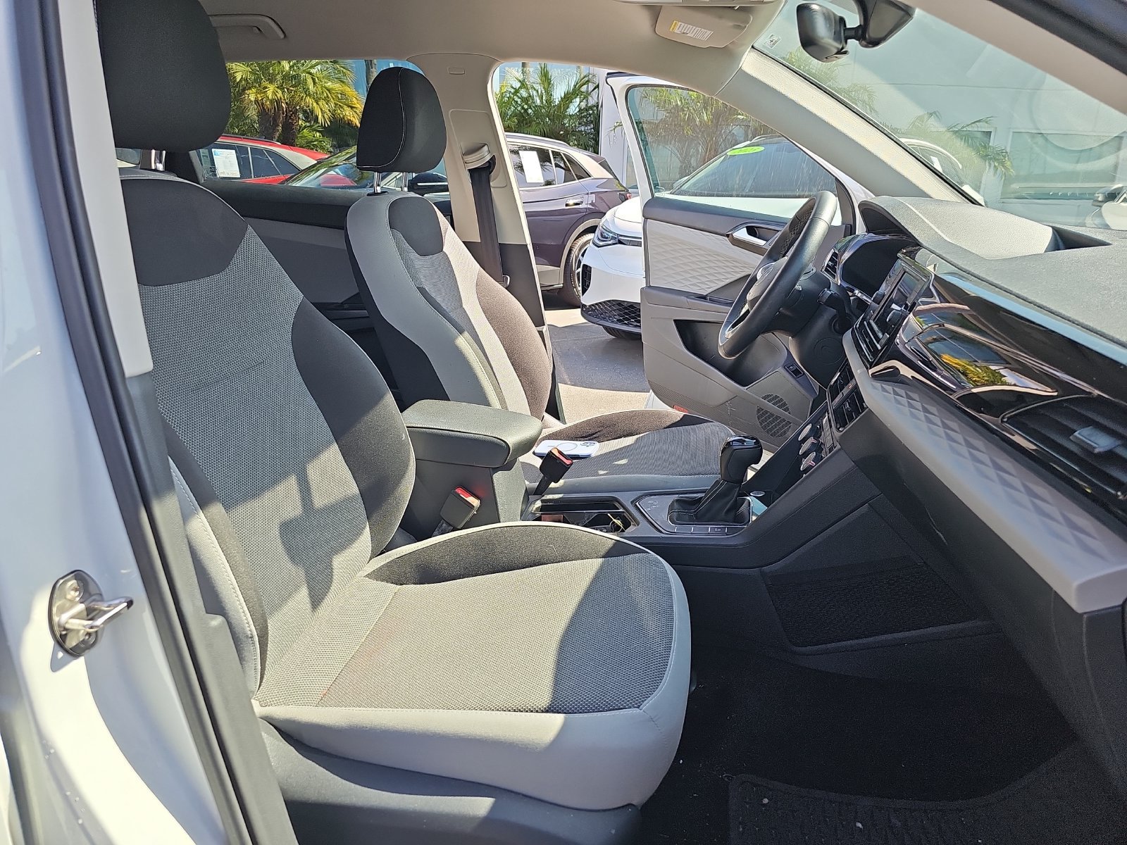 Used 2023 Volkswagen Taos S FWD image 13