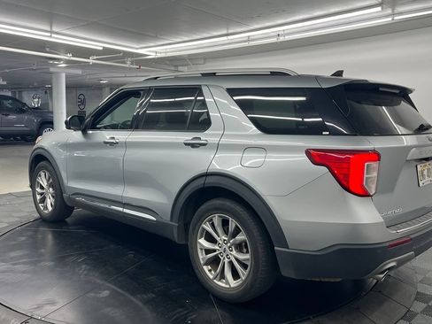 Used 2023 Ford Explorer Limited RWD image 4