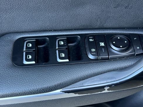 Used 2020 Kia Stinger GT-Line image 13