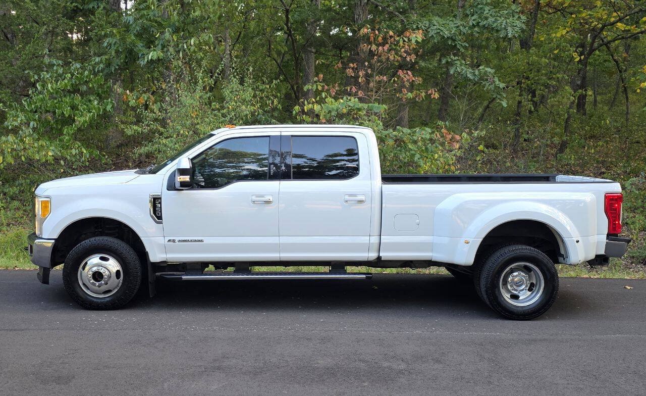 Used 2017 Ford F350 Lariat AWD/4WD image 34