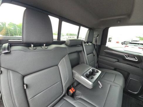 Used 2025 Chevrolet Silverado 1500 LTZ w/ LTZ Premium Package AWD/4WD image 17