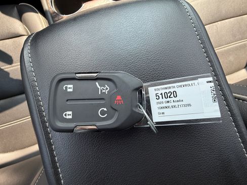 Used 2020 GMC Acadia Denali AWD/4WD image 27