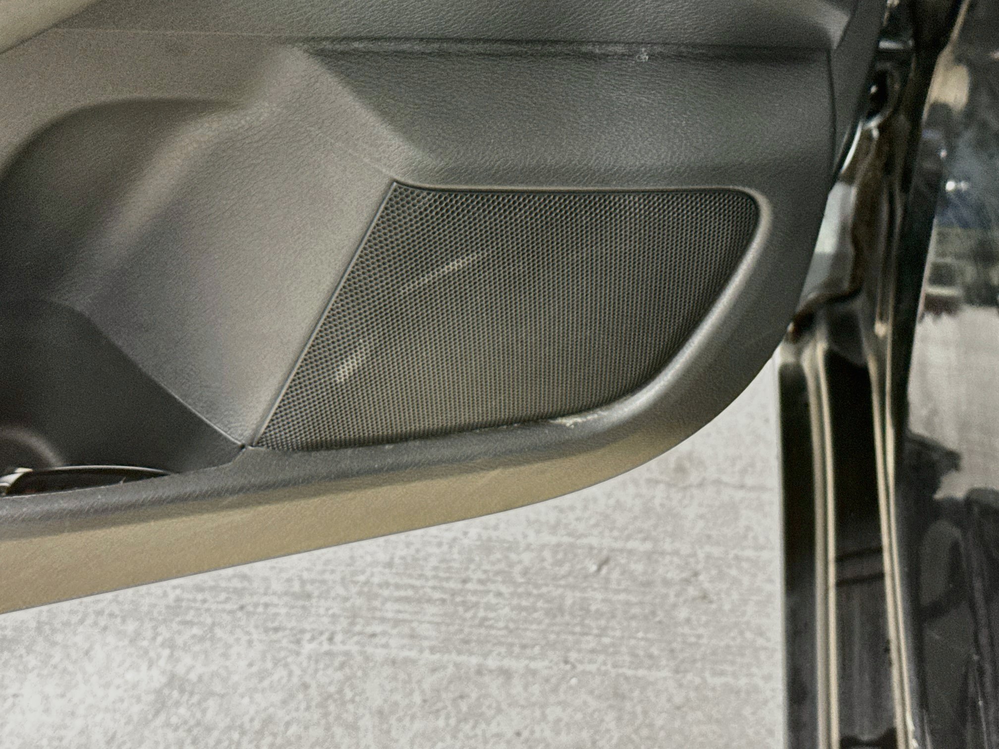 Used 2024 Nissan Sentra SV FWD image 21