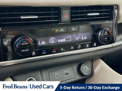 Certified 2023 Nissan Rogue SL w/ SL Premium Package image 16