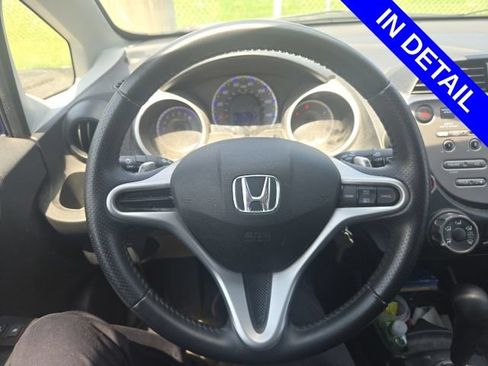 Used 2011 Honda Fit Sport image 5