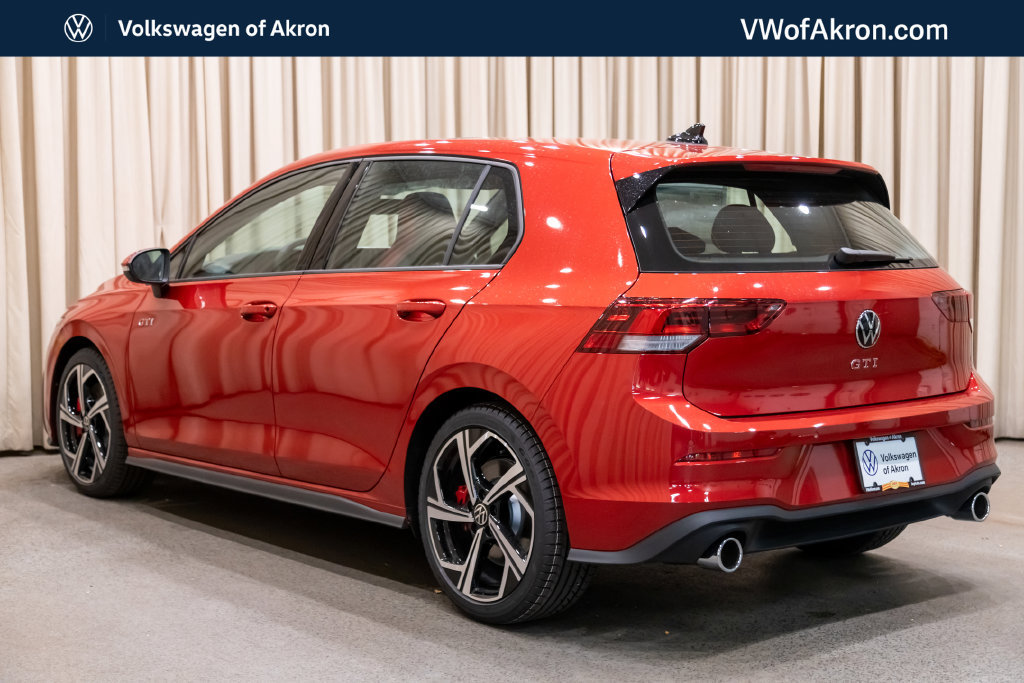 New 2026 Volkswagen GTI SE FWD image 5